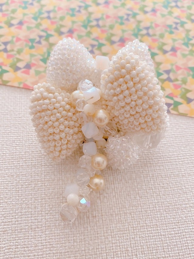 MAKI NUMOTO ボウタイリボン ブローチ ロイヤルリボンブローチ | MAKI NUMOTO (マキ ヌモト